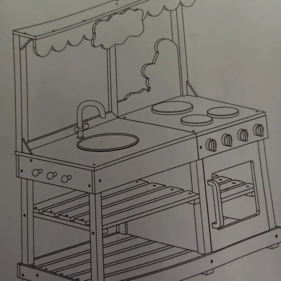 BOXED PEPPA'S MUD KITCHEN RRP £129.99