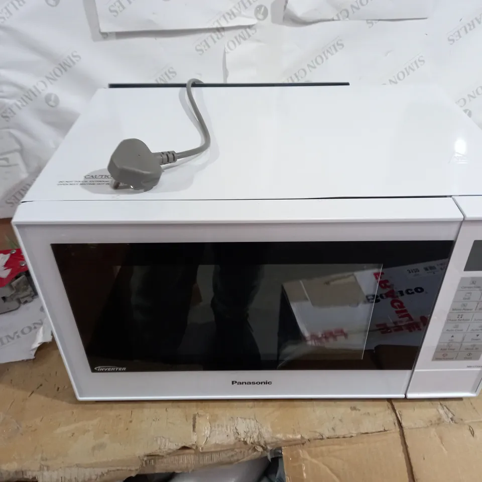 PANASONIC NN-CT54JWBPQ SMALL COMBINATION MICROWAVE OVEN & GRILL
