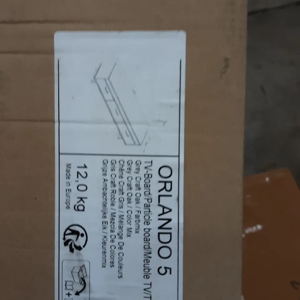 BOXED ORLANDO 5 TV BOARD , GREY CRAFT OAK , INCOMPLETE BOX 2/2 ONLY , NO BOX 1