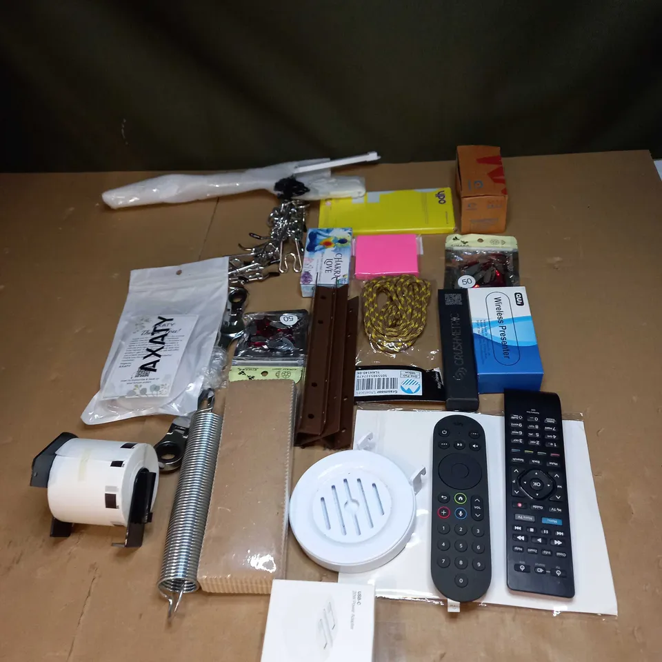 LOT OF ASSORTED ITEMS TO INCLUDE REMOTE CONTROLS, SPANNERS AND ADAPTORS