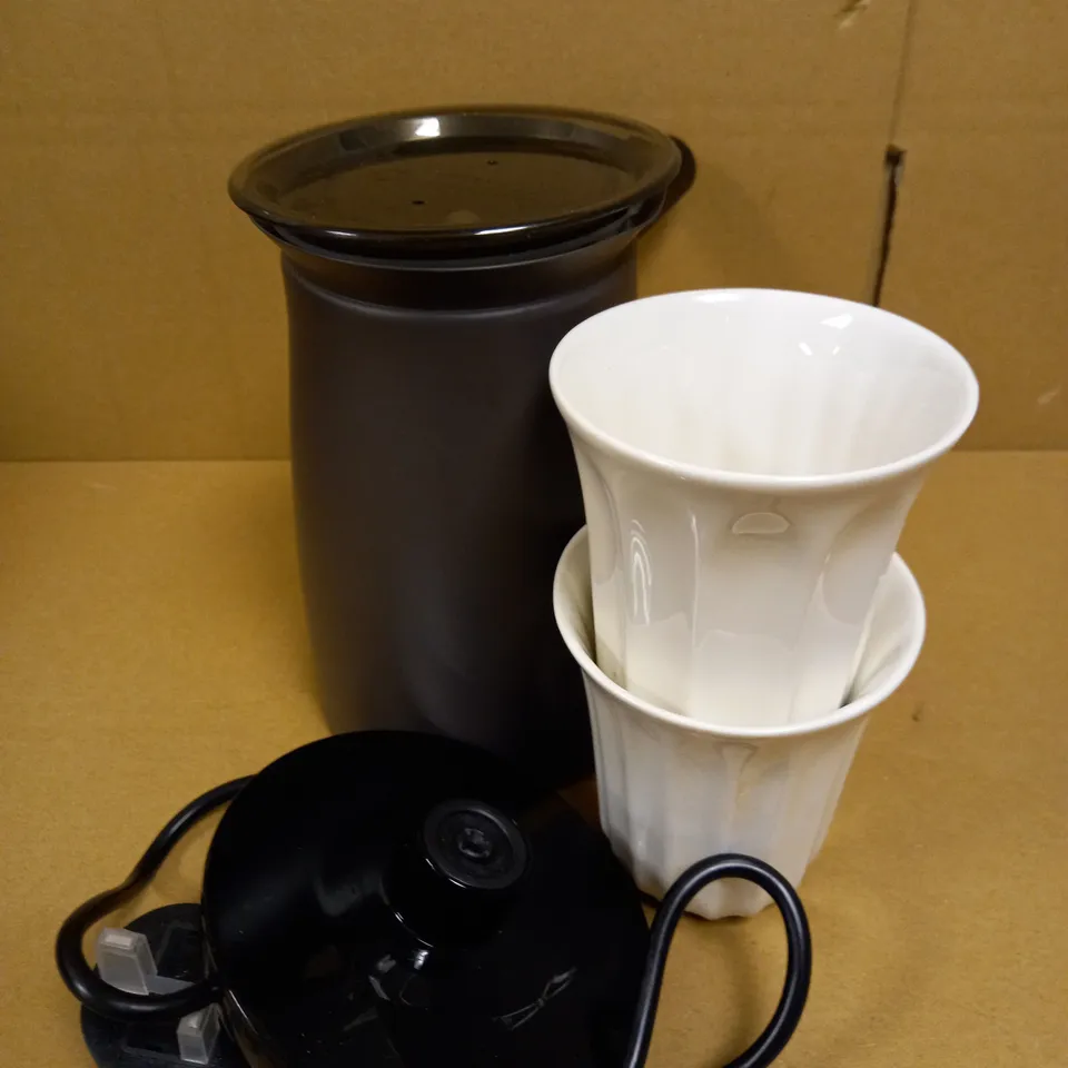 HOTEL CHOCOLAT FELVETISER DRINKING CHOCOLATE MACHINE RRP £124.99