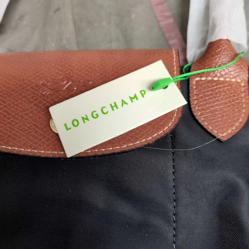 LONGCHAMP LE PLIAGE TOTE BAG – BLACK NYLON WITH TAN LEATHER TRIM