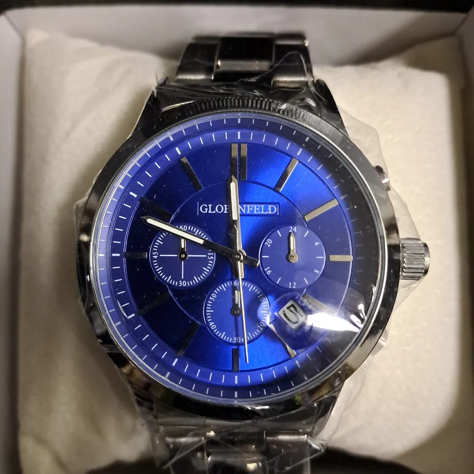 BOXED GLOBENFELD MARKSMAN SILVER BLUE DIAL STAINLESS STEEL CASE WATCH 