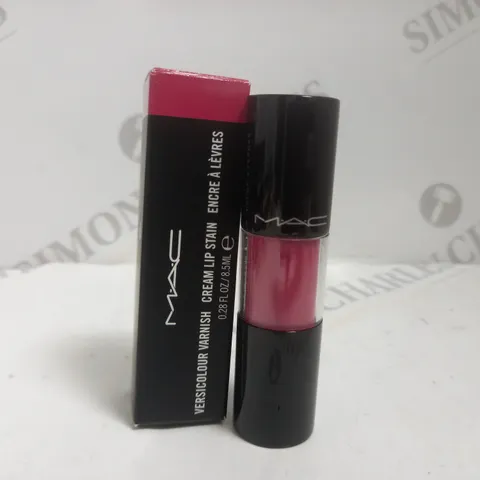 BOXED MAC COSMETICS VERSICOLOUR VARNISH CREAM LIP STAIN #108 VARNISHLY RED
