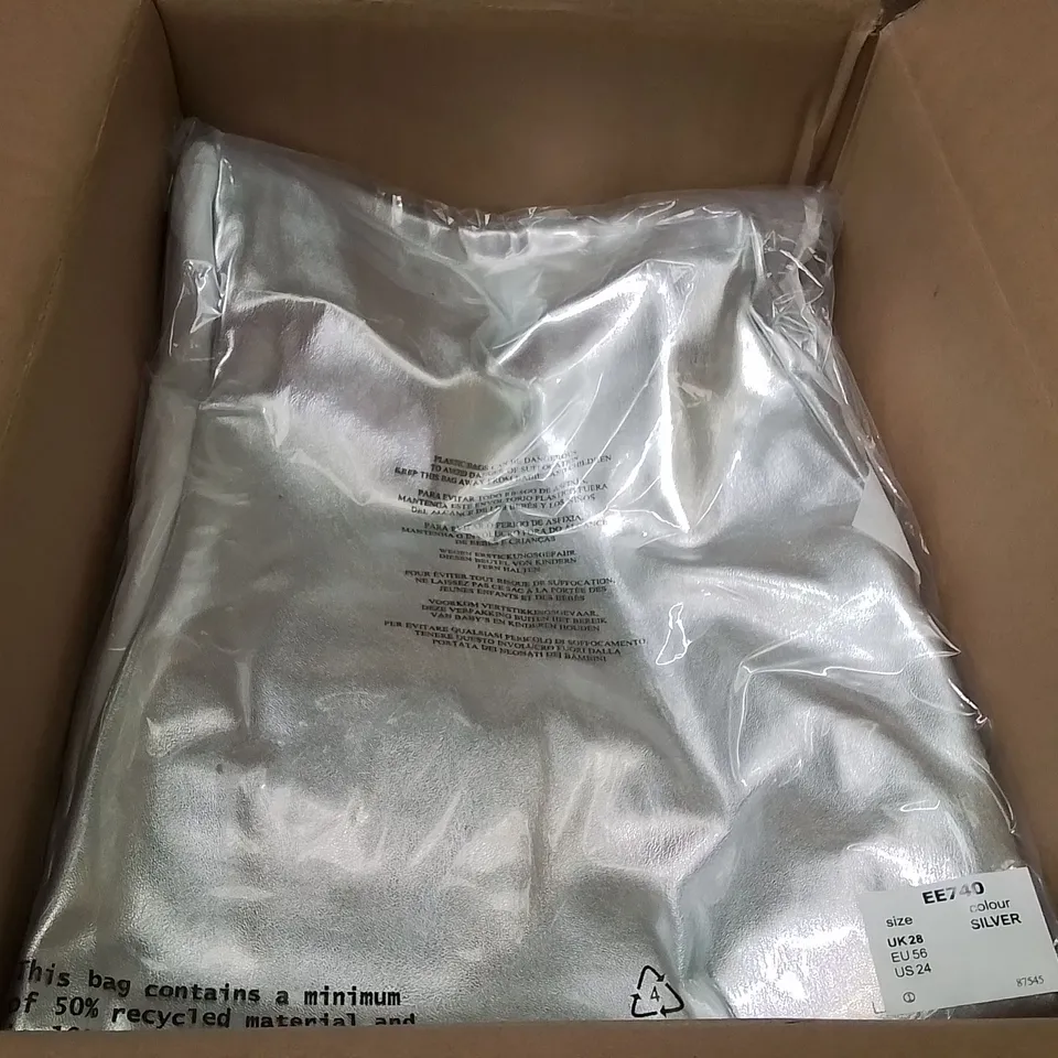 BOXED BRAND NEW APPROXIMATELY 4 JD WILLIAMS PU STRAIGHT TROUSERS SILVER SIZE 28