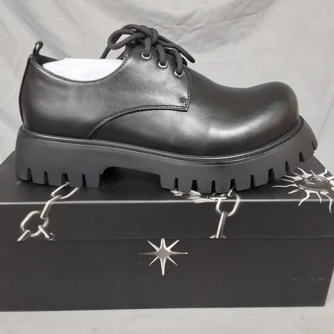 BOXED KOI DEACONS OF THE DEEP BLACK SHOES - UK 9