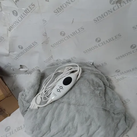 COZEE HOME VELVETSOFT HEATED THROW IN LIGHT GREY
