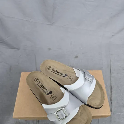 BONOVA WHITE SANDALS, CORK FOOTBED, UK 5 (EU 38)