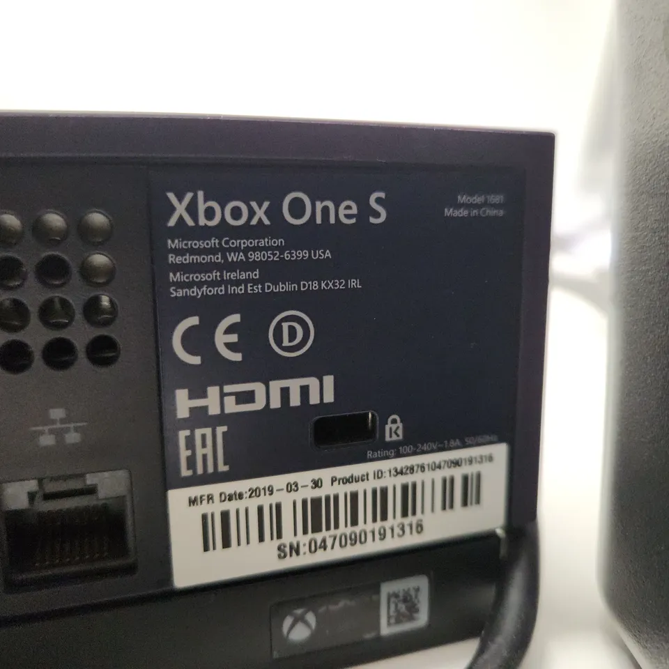 XBOX 1 S 1TB GAMES CONSOLE - PURPLE