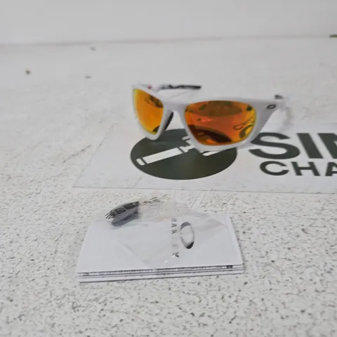 OAKLEY SUNGLASSES – WHITE FRAME, ORANGE MIRROR LENSES