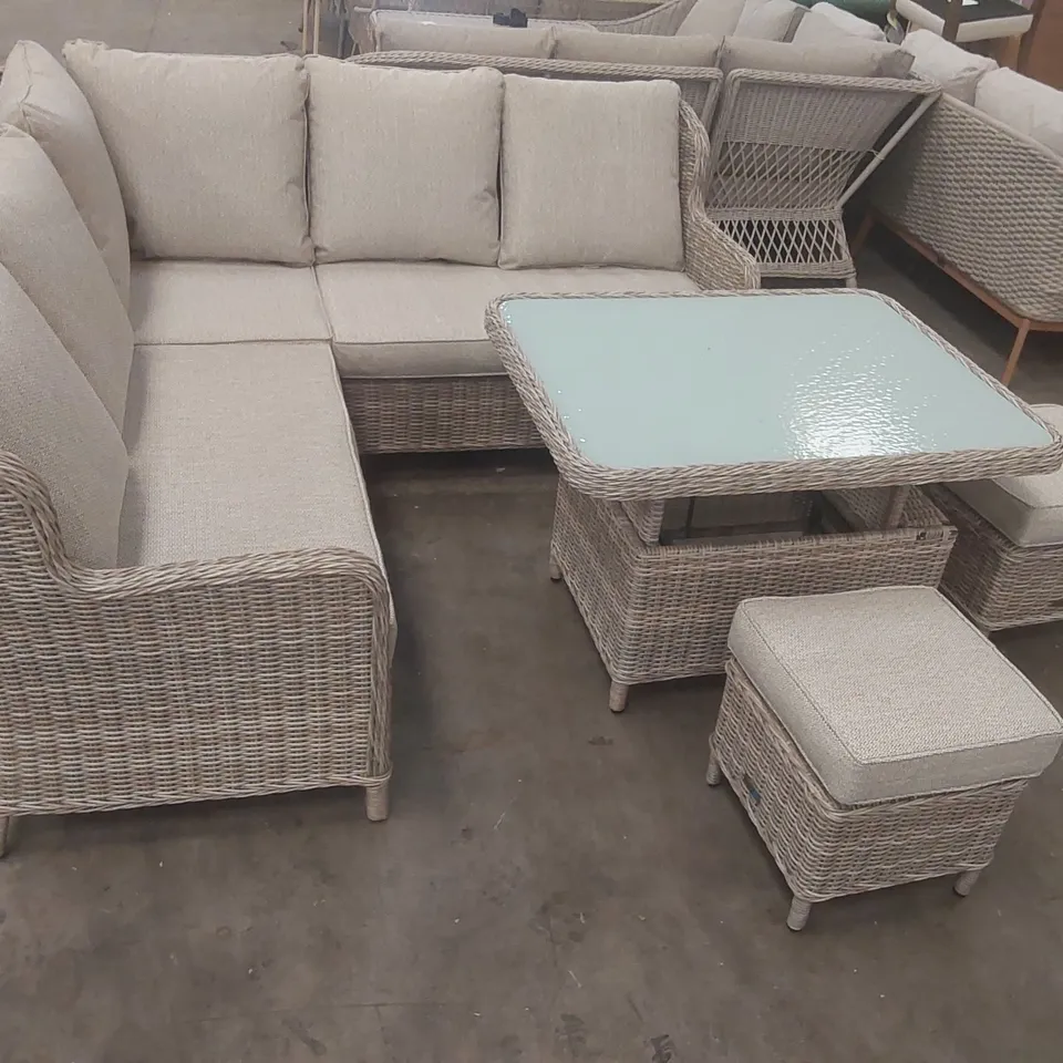 VIENNA MINI CORNER SET IN BEIGE