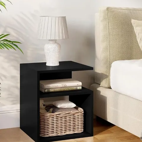 BOXED MUGDHA BEDSIDE TABLE