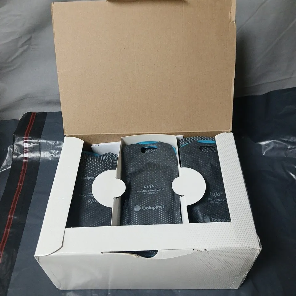 COLOPLAST LUJA INTERMITTENT URINARY CATHETER – MALE 33 CM, 14 CH (4.7 MM), PACK OF 30 – STERILE