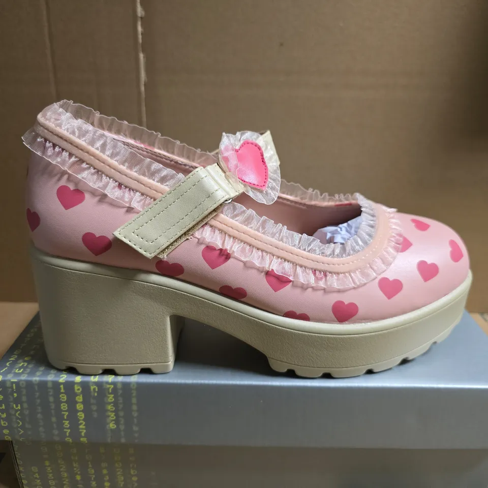 BOXED PAIR OF KOI TIRA MARY JANE SHOES 'MELANIE SWEETHEART EDITION' – UK SIZE 6