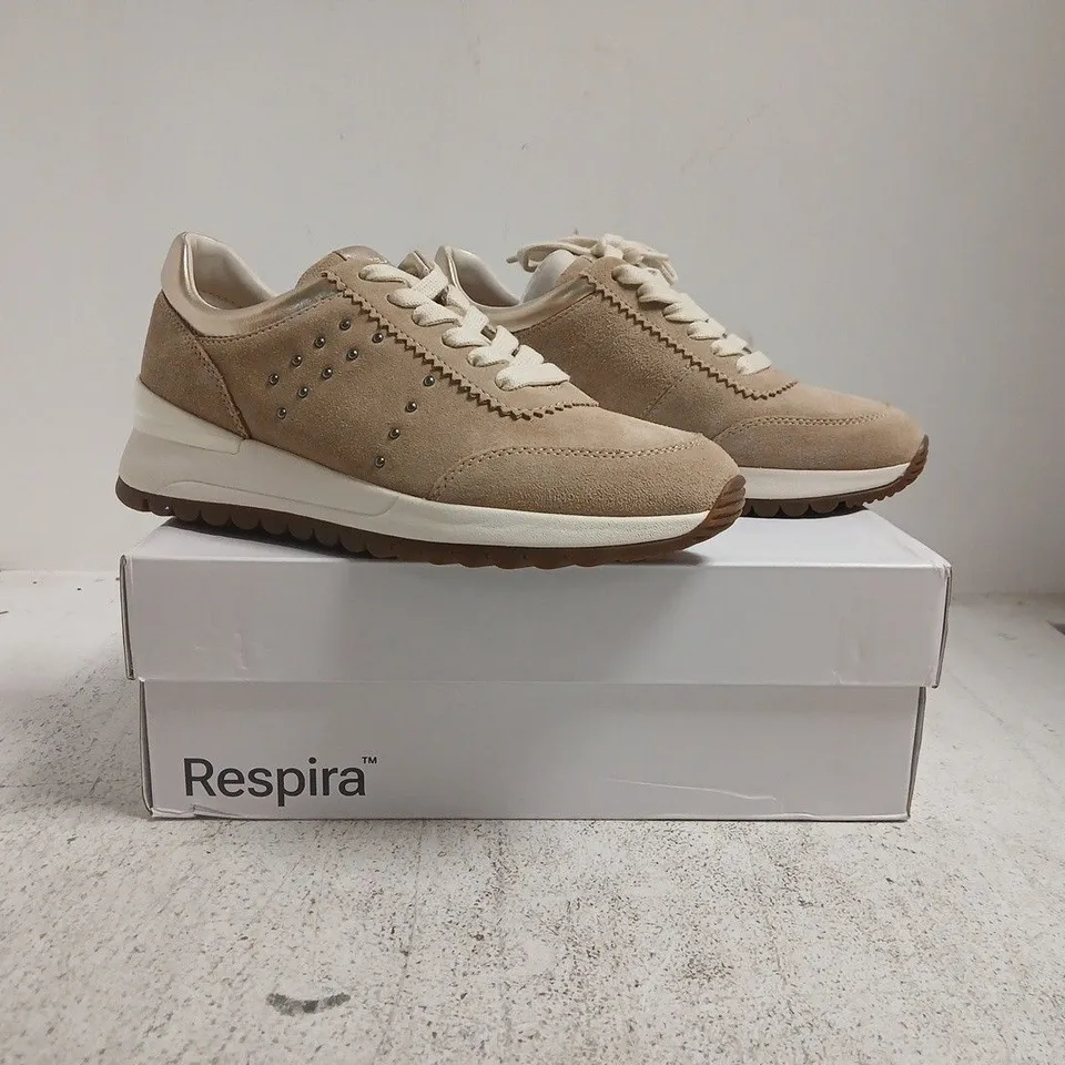 BOXED PAIR OF GEOX TRAINERS IN SAND/GOLD SIZE UK 6