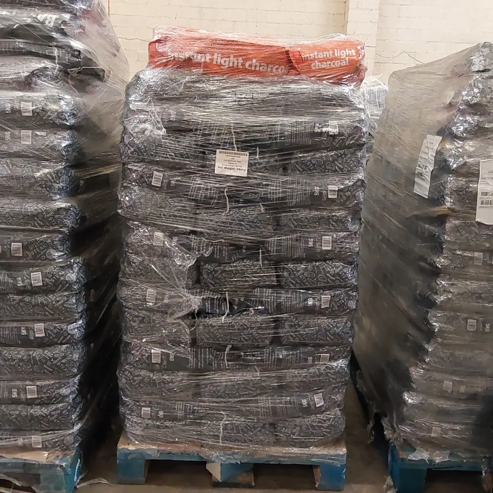 PALLET OF APPROXIMATELY 98X 5KG BAGS OF CHARCOAL BARBECUE BRIQUETTES AND 7X BAGS OF BBQ TIME INSTANT LIGHT CHARCOAL 