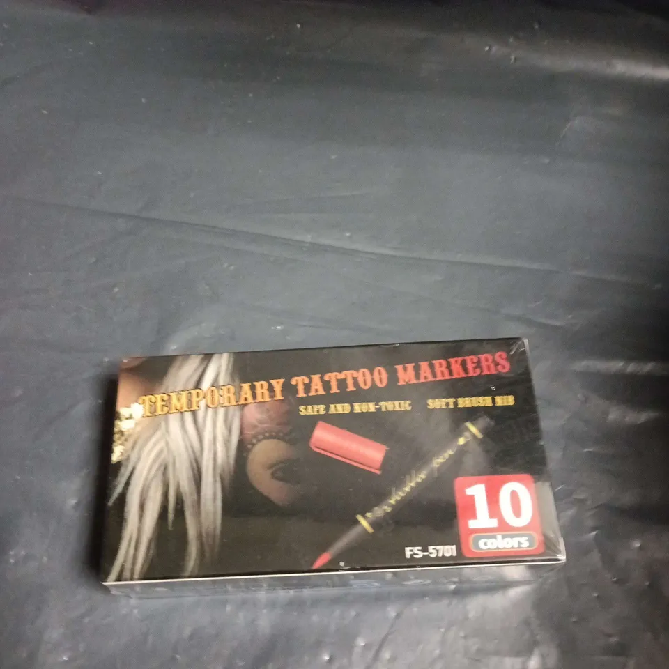 APPROXIMATELY 10 ASSORTED HEALTH AND BEAUTY ITEMS INCLUDING TEMPORARY TATTOO MARKERS AND MULTIFUNCTIONAL ELECTRIC NAIL MACHINE 