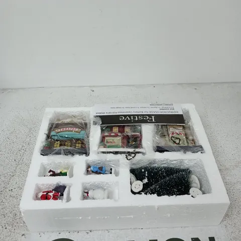 PRE LIT CHRISTMAS VILLAGE SET 