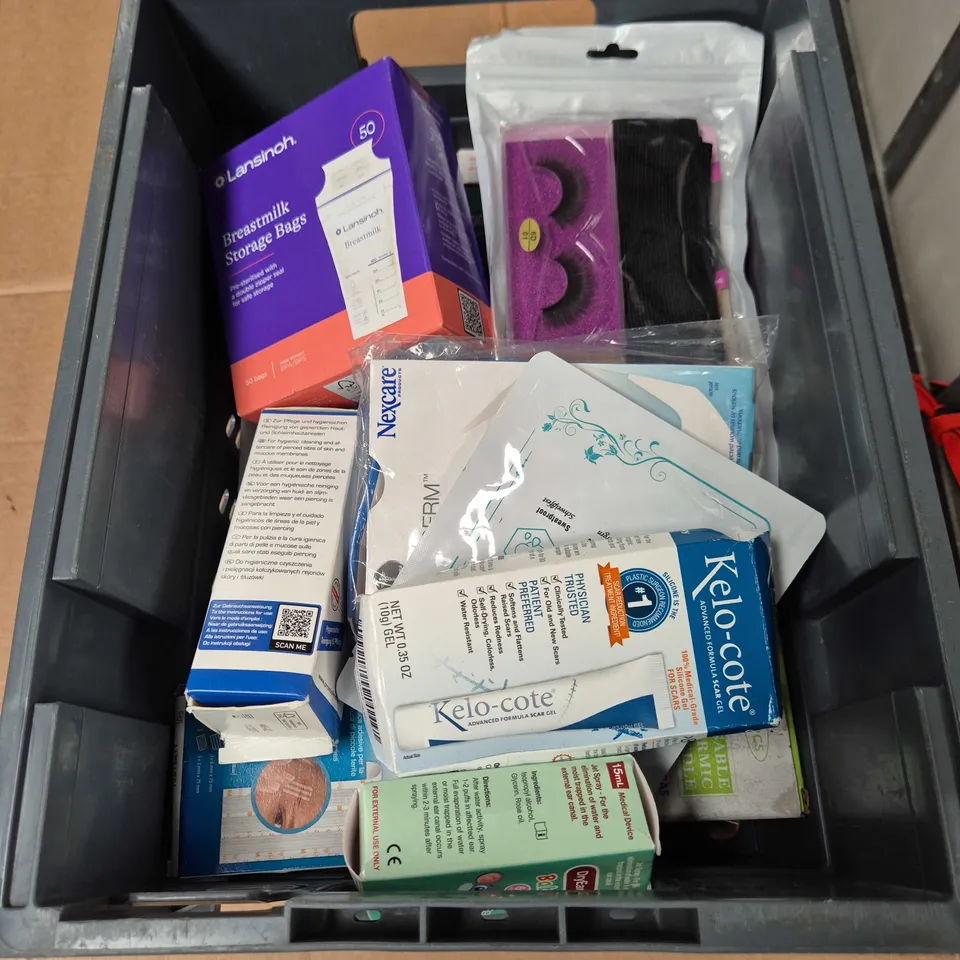 APPROXIMATELY 15 ASSORTED ITEMS INCLUDING BREAST MILK STORAGE BAGS AND GENGICEL MOUTH RINSE