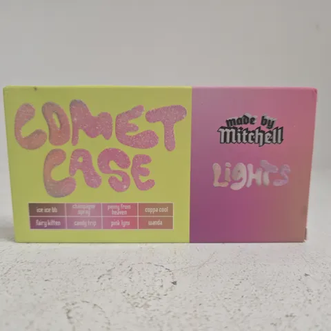 MADE BY MITCHELL COMET CASE CREAM HIGHLIGHTER PALETTE