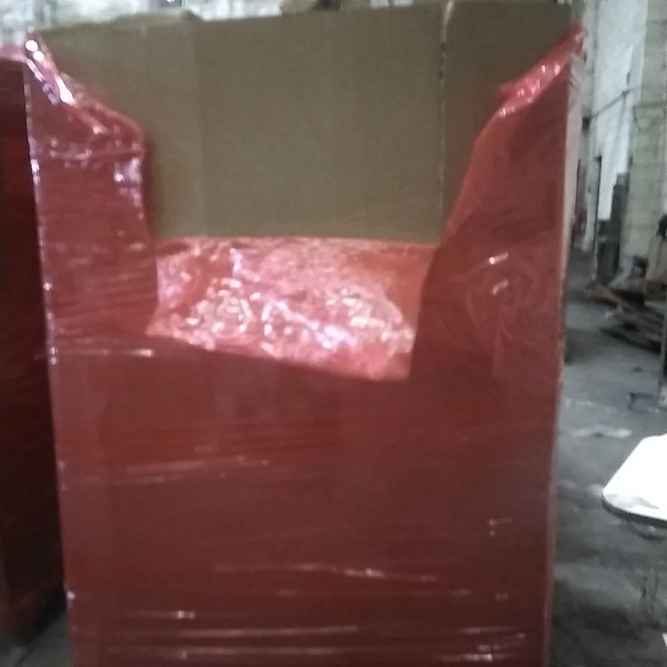PALLET OF ASSORTED ITEMS INCLUDING - AIR FRYER OVEN,CAR FOAM SEAT