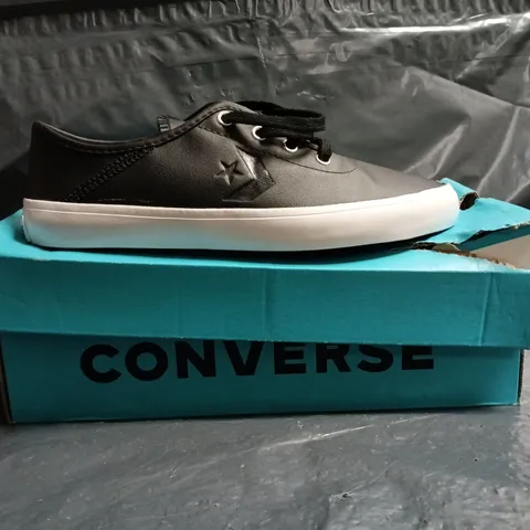 BOXED PAIR OF CONVERSE SHOES IN BLACK SIZE UK 3