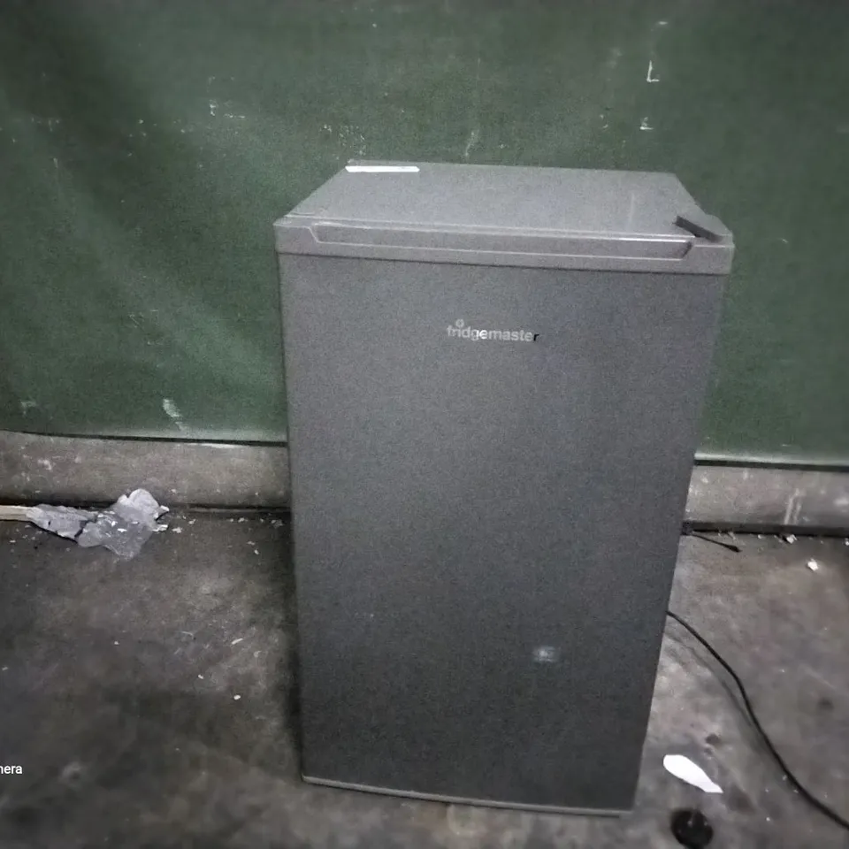 FRIDGEMASTER UNDERCOUNTER FRIDGE