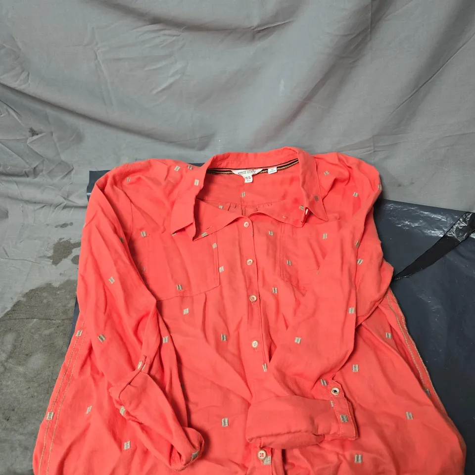 WHITE STUFF WOMEN'S CORAL PINK BUTTON-THROUGH SHIRT WITH SQUARE MOTIFS – UK 10