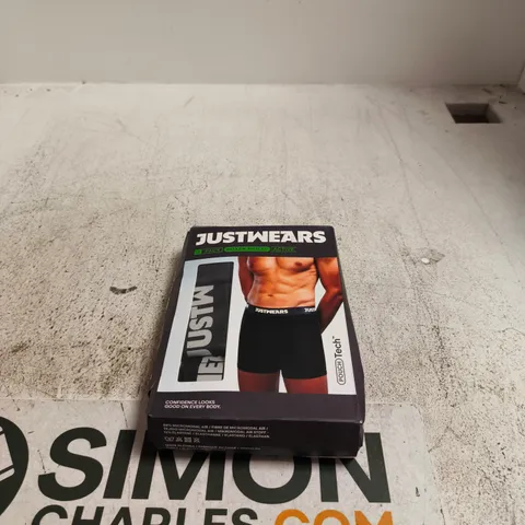 JUSTWEARS 3 PACK BOXERS BLACK/WHITE SMALL