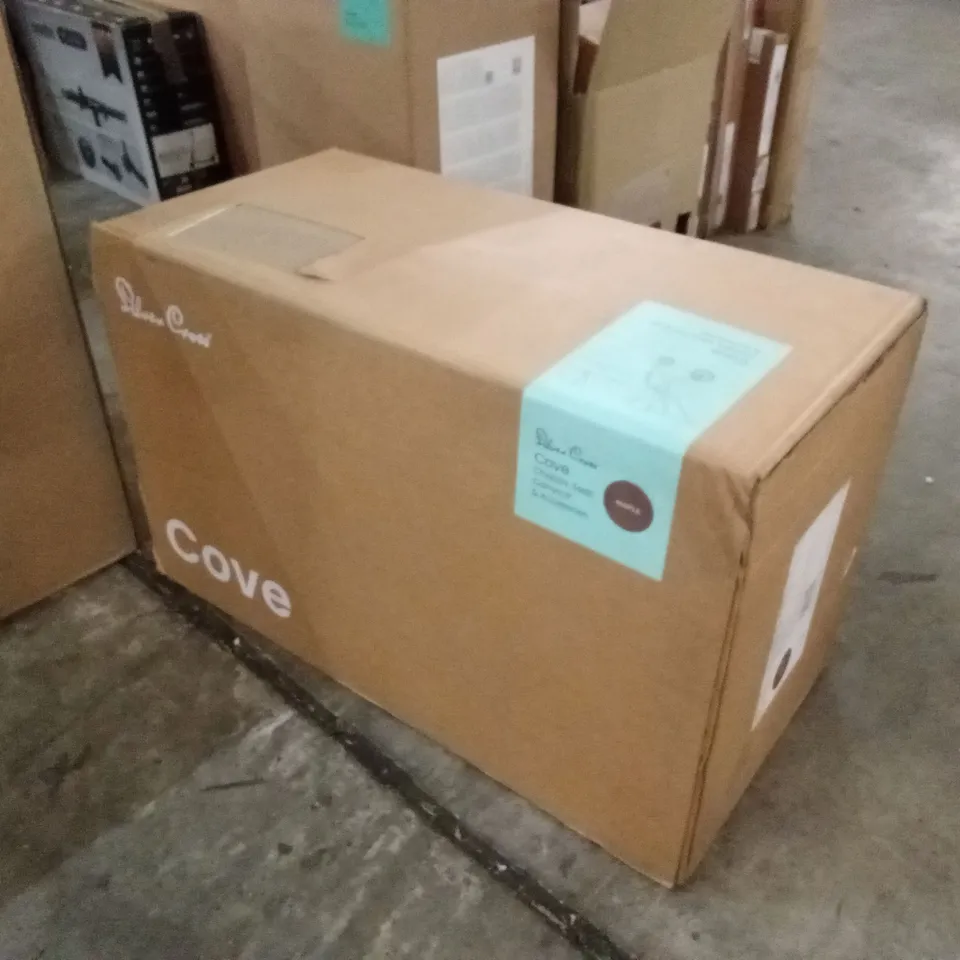 BOXED SILVER CROSS COVE STROLLER AND CARRYCOT 