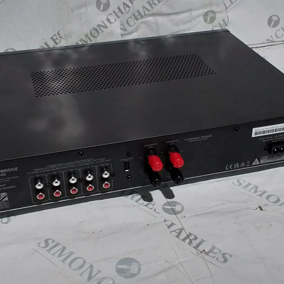 CAMBRIDGE AUDIO AX A25 INTEGRATED AMPLIFIER