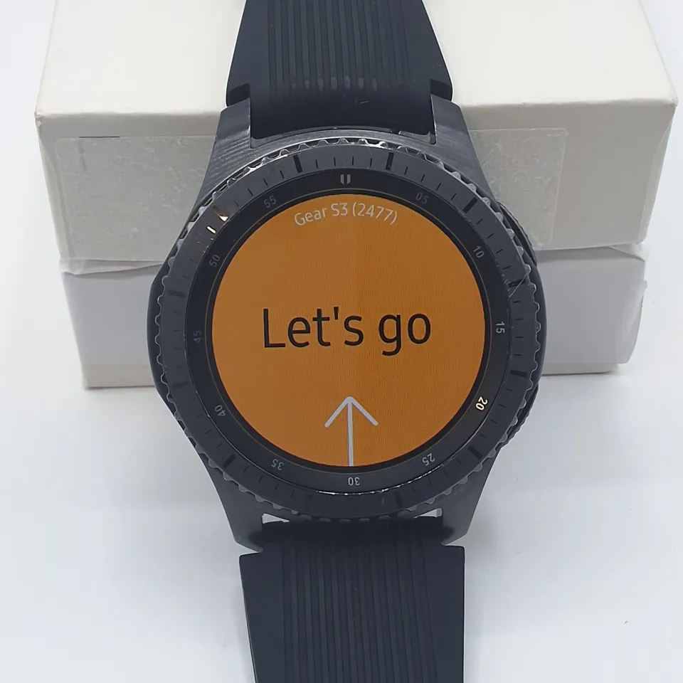 UNBOXED SAMSUNG GEAR S3 FRONTIER SMART WATCH WITH BLACK RUBBER STRAP