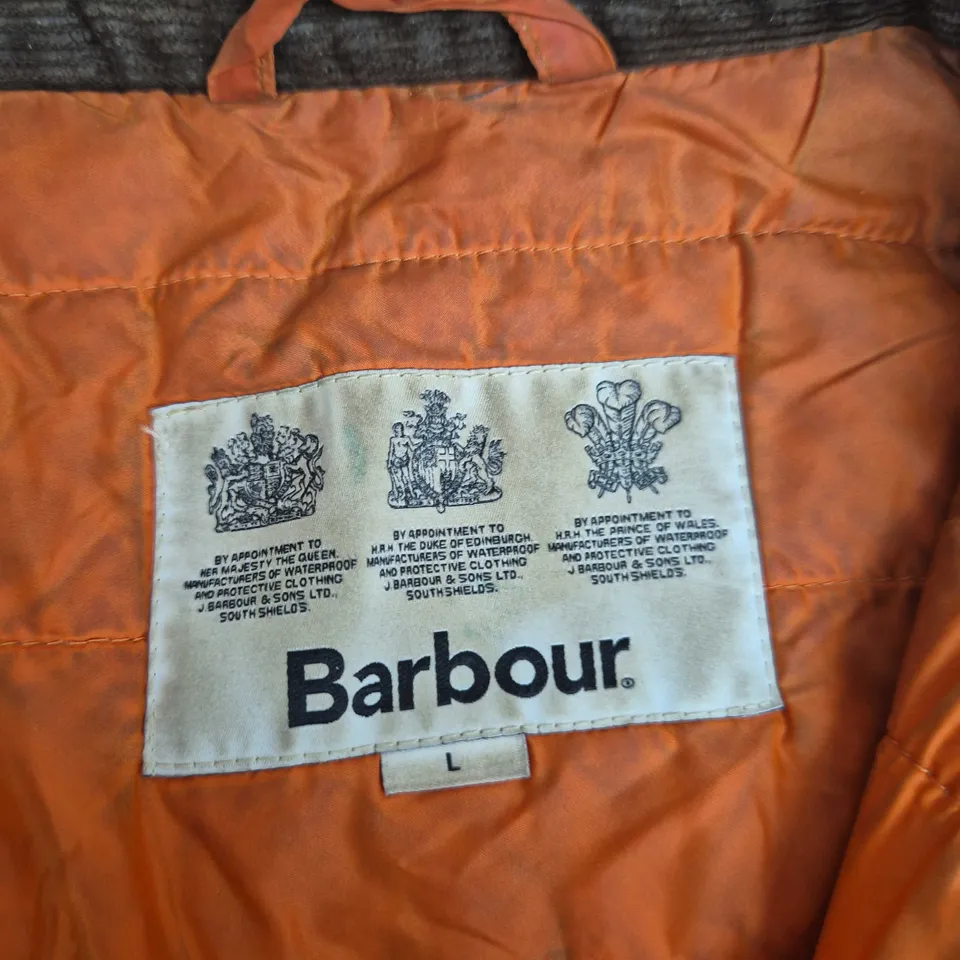 BARBOUR OLIVE WAXED JACKET – MEN'S, UK SIZE L