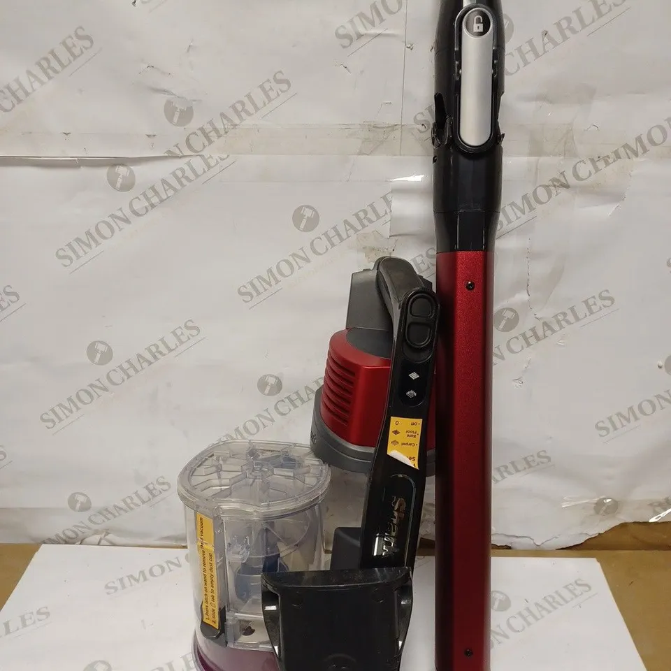 SHARK ANTI HAIR WRAP CORDLESS STICK VACUUM CLEANER