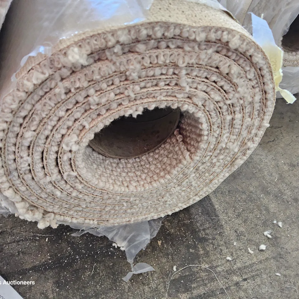 ROLL OF QUALITY HABBERLEY CLASSIC MAPLE SPRING CARPET APPROXIMATELY 5M × 4.85M