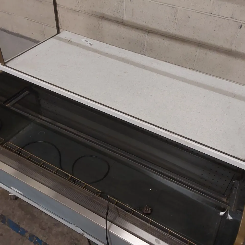 VICTOR F-15A COMMERCIAL FOOD DISPLAY CABINET