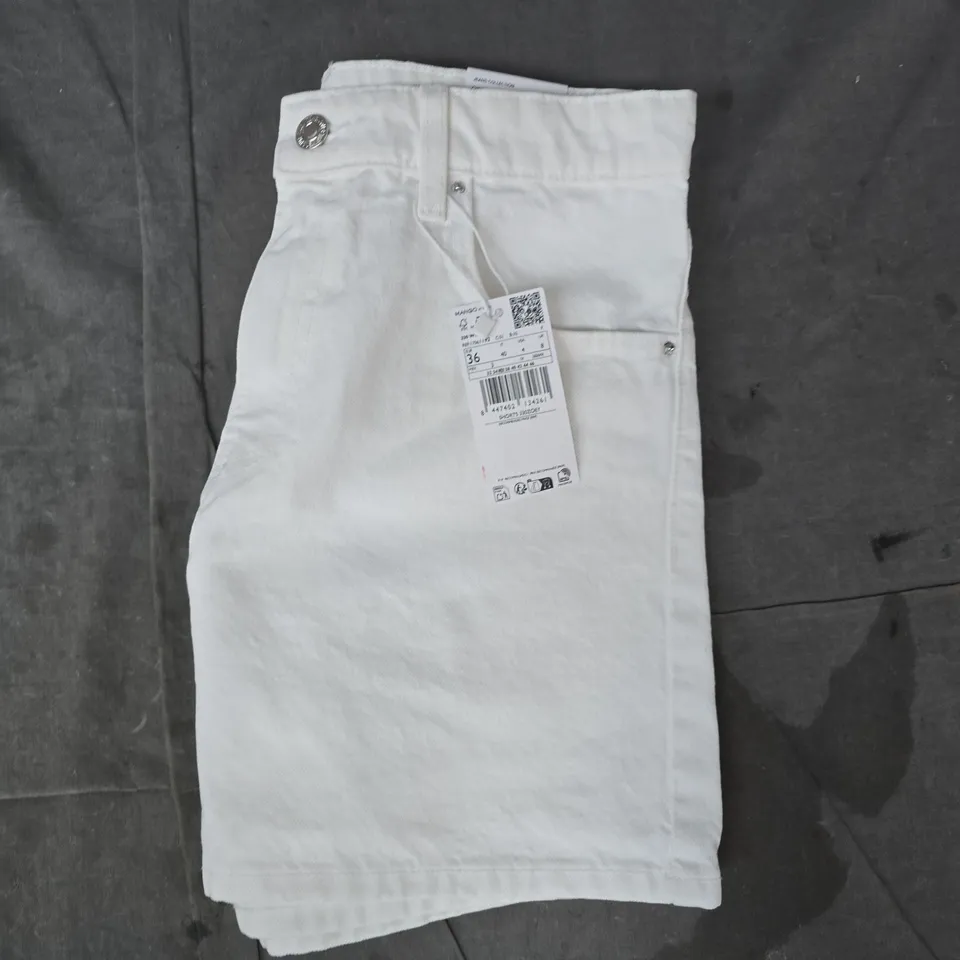 MANGO 330 SHORTS IN WHITE SIZE UK 8