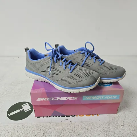 SKECHERS MEMORY FOAM SNEAKERS – GREY MESH WITH BLUE ACCENTS UK 7 BOXED