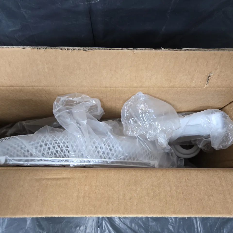 BOXED WOODPECKER PEDESTAL FAN IN WHITE 