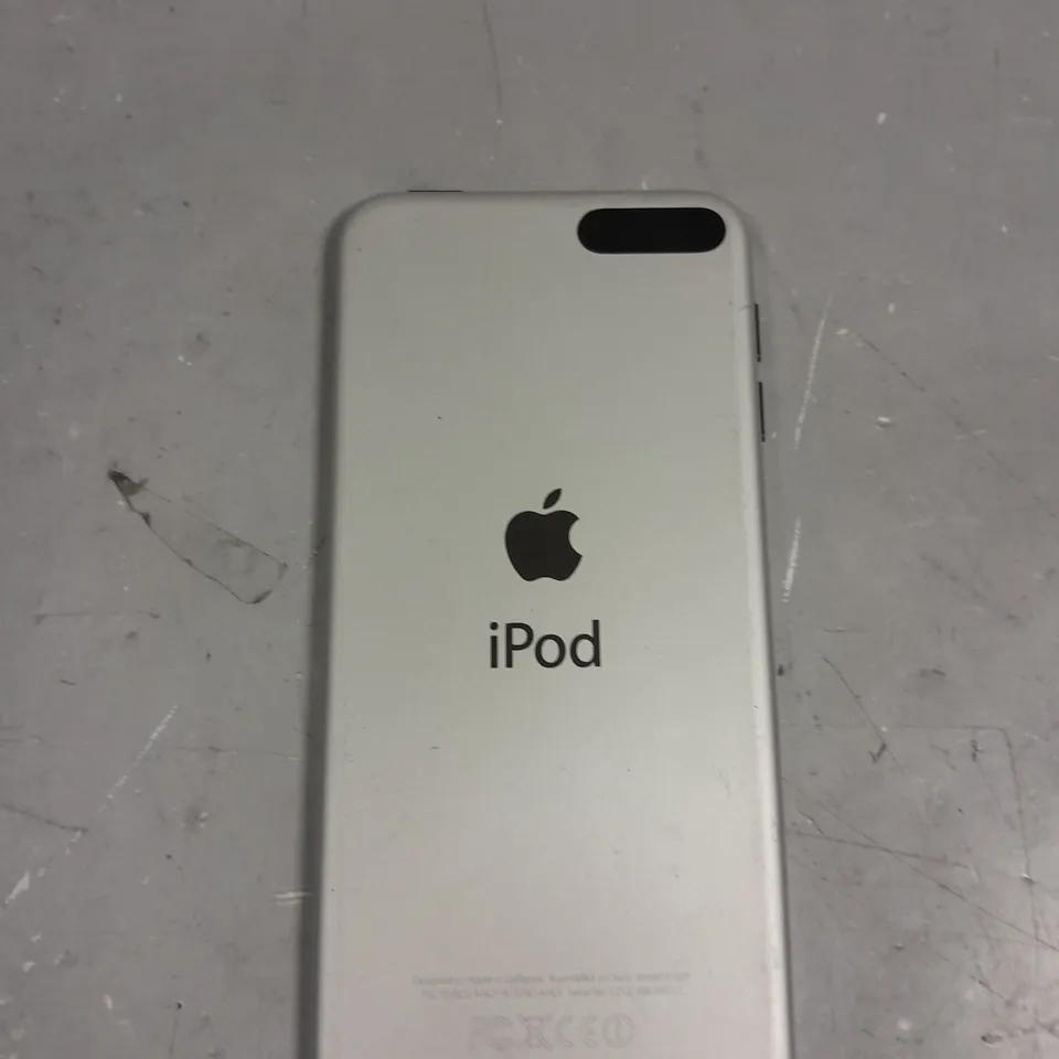 APPLE IPOD TOUCH 5TH GEN