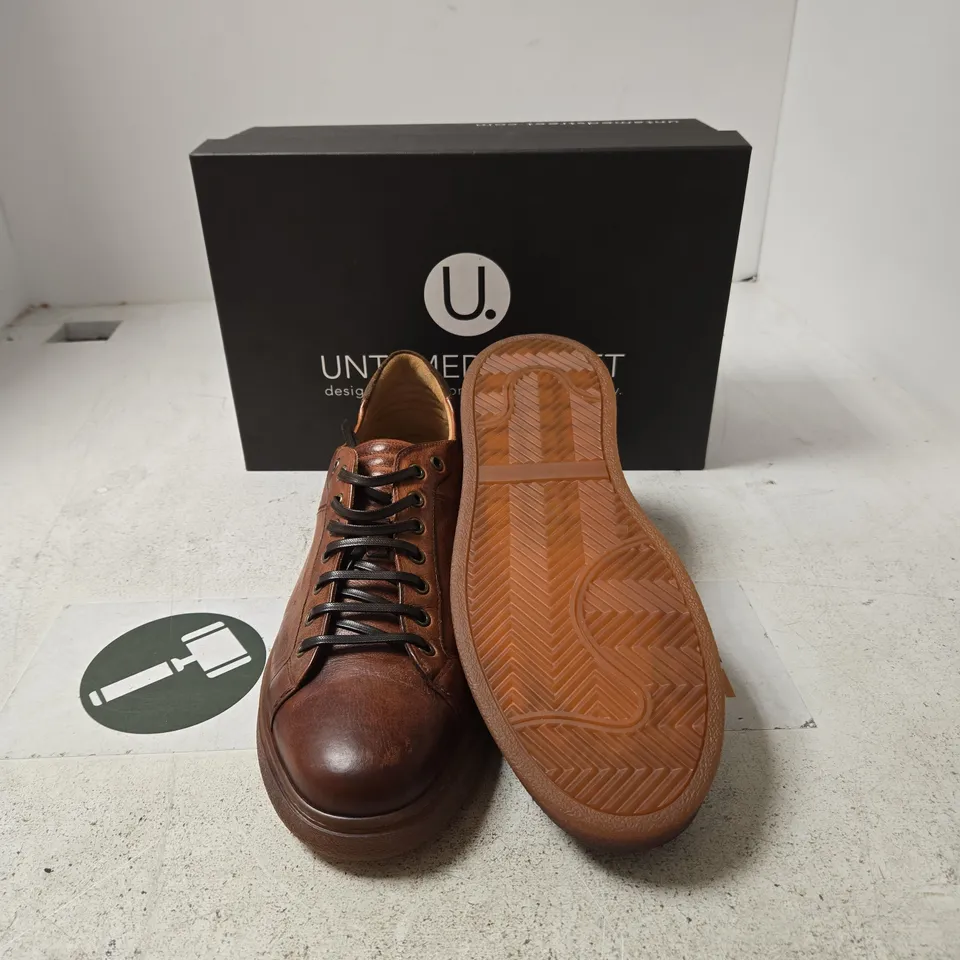 BOXED  UNTAMED STREET COGNAC DISTRESSED LEATHER SNEAKERS (EU 44) - UK 10