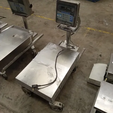 AVERY WEIGH TRONIX E1010