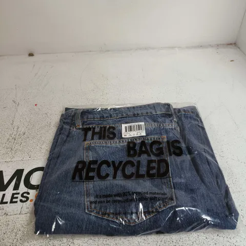 BOX OF 10 LOW RISE WIDE JEANS SIZE 12 BONDI BLUE