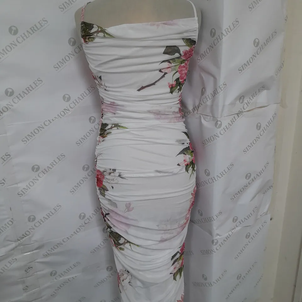 SHEIN 2-PIECE RUCHED BODYCON SPAGHETTI STRAP DRESS AND MESH LONG SHAWL IN WHITE FLORAL SIZE S