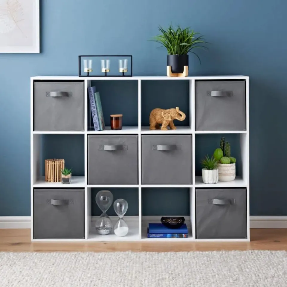 BOXED 17 STORIES 118cm H X 89cm W BOOKCASE (1 BOX)