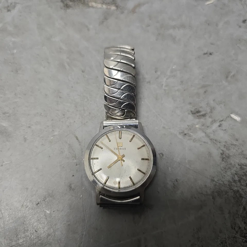 TISSOT MONTAL CREAM DIAL WATCH 