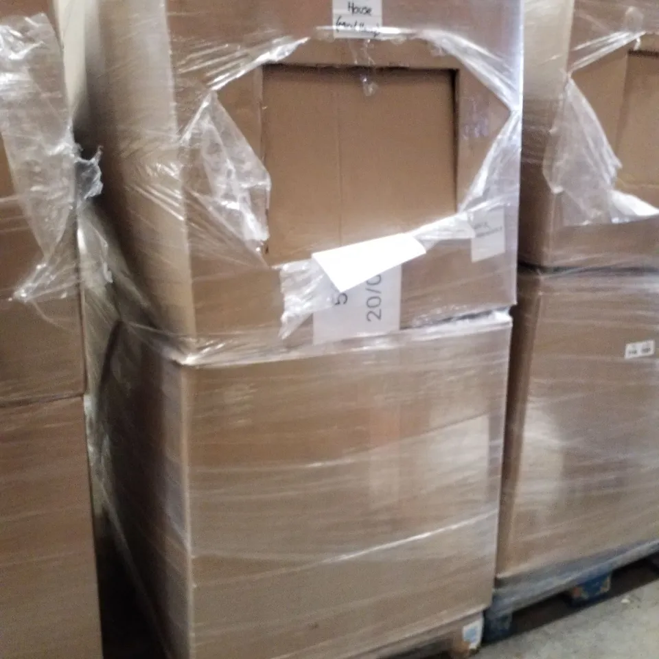 PALLET OF 2 BOXES CONTAINING ASSORTED HOUSEHOLD PRODUCTS INCLUDING JUTE RUGS, MEMORY FOAM MATTRESS TOPPERS & BEANBAG CUSHIONS