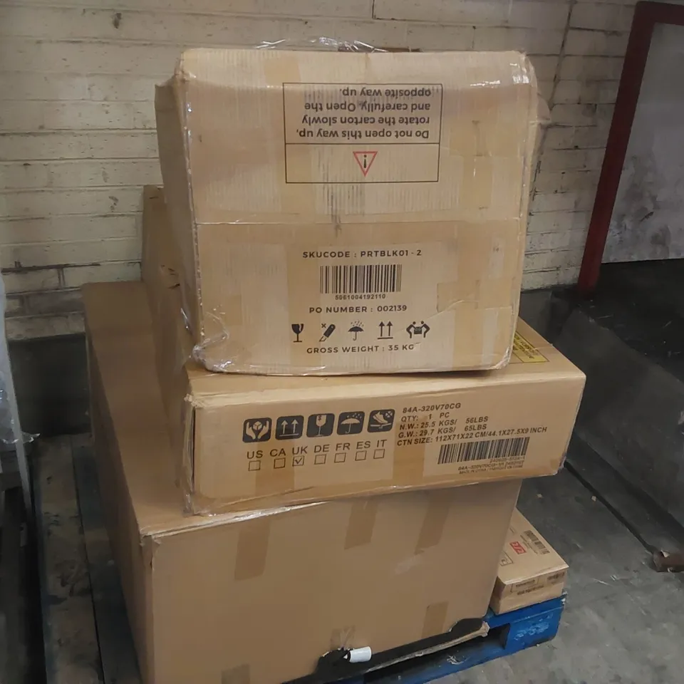 PALLET CONTAINING ASSORTED FURNITURE PARTS ECT