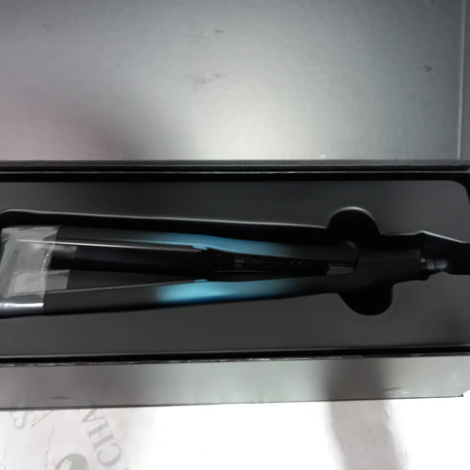 BRAND NEW BOXED PROGLOSS WIDE ULTRA CERAMIC STRAIGHTENER
