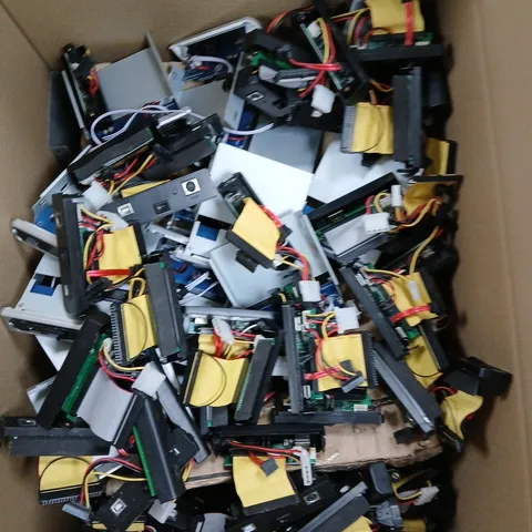 BOX OF APPROX 25 ASSORTED ELECTRICAL ITEMS, PARTS AND COMPONENTS